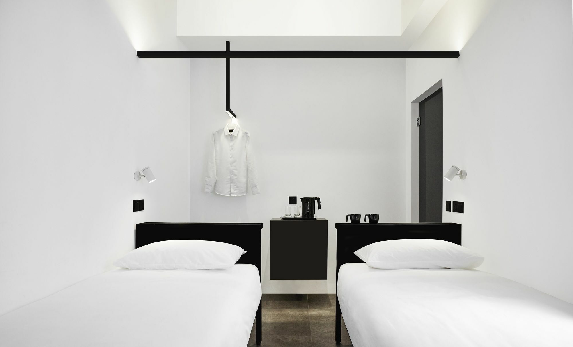 Mono Hotel 3*