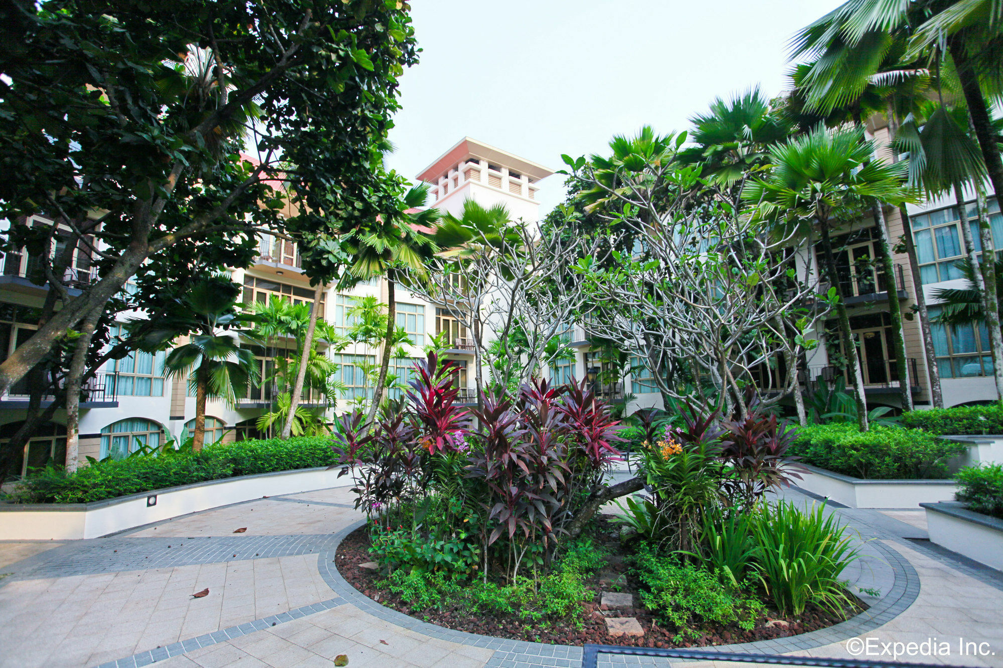 Treetops Executive Residences 5* Singapore
