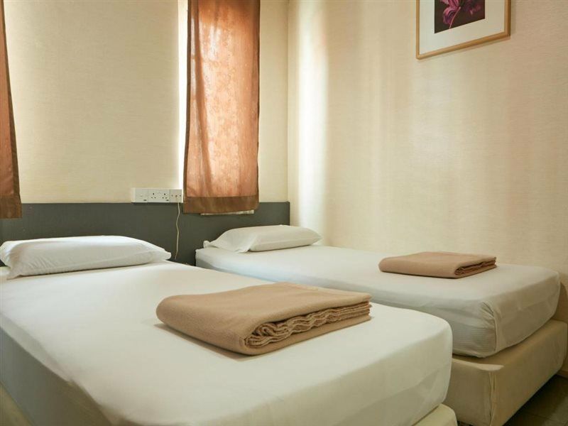 Hotel Amrise 2*