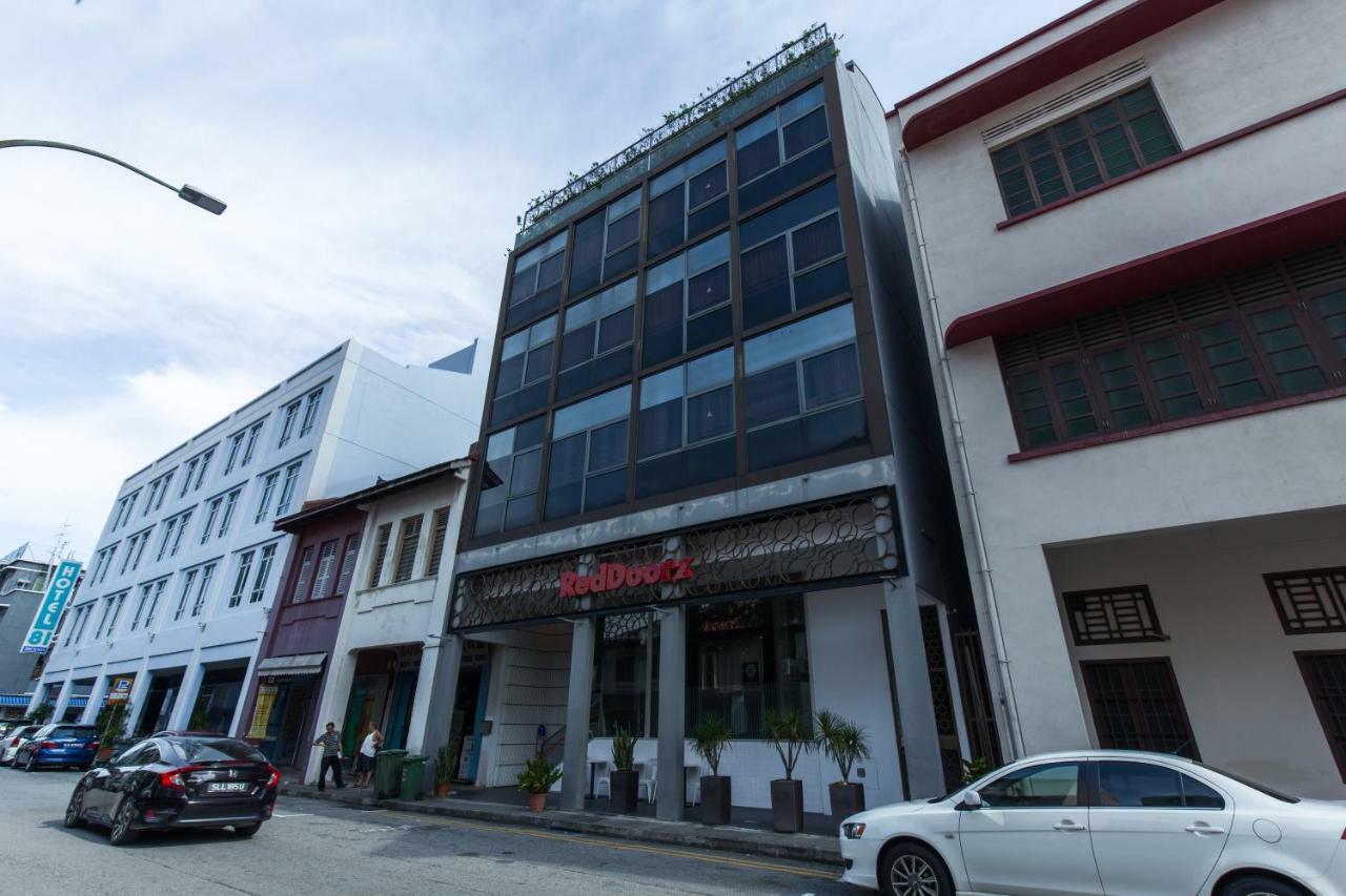 Hotel Reddoorz @ Little India 3*