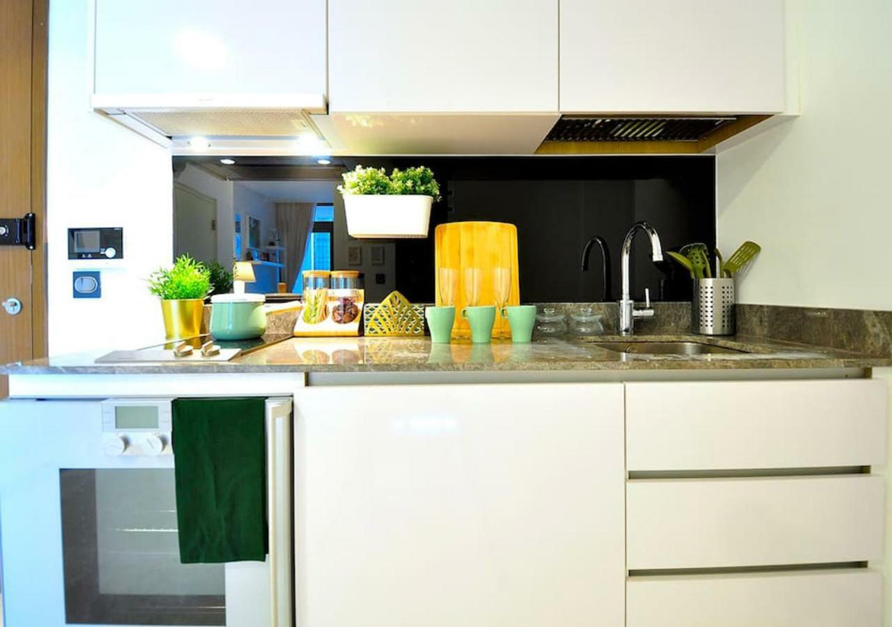 Luxury 2br Business Executive Singapore