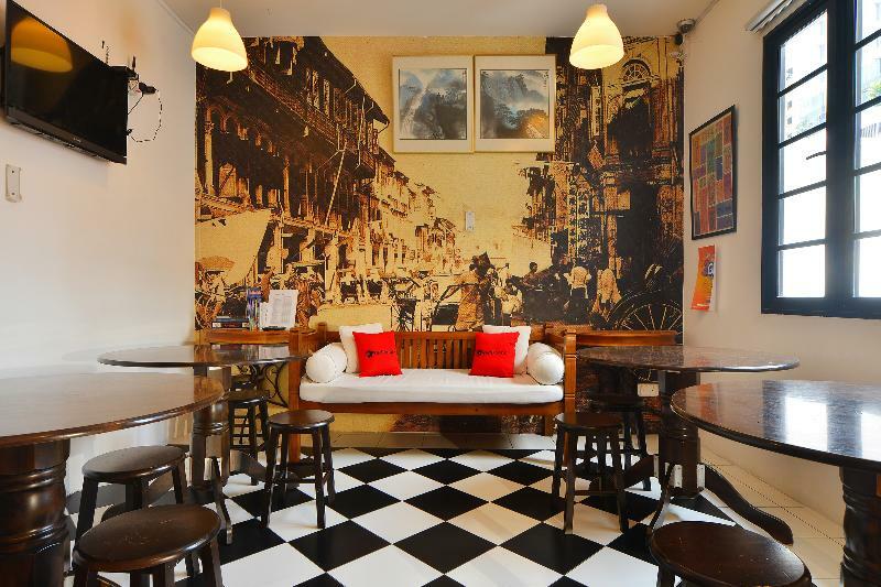 Check-Inn At Little India Hotel 3*