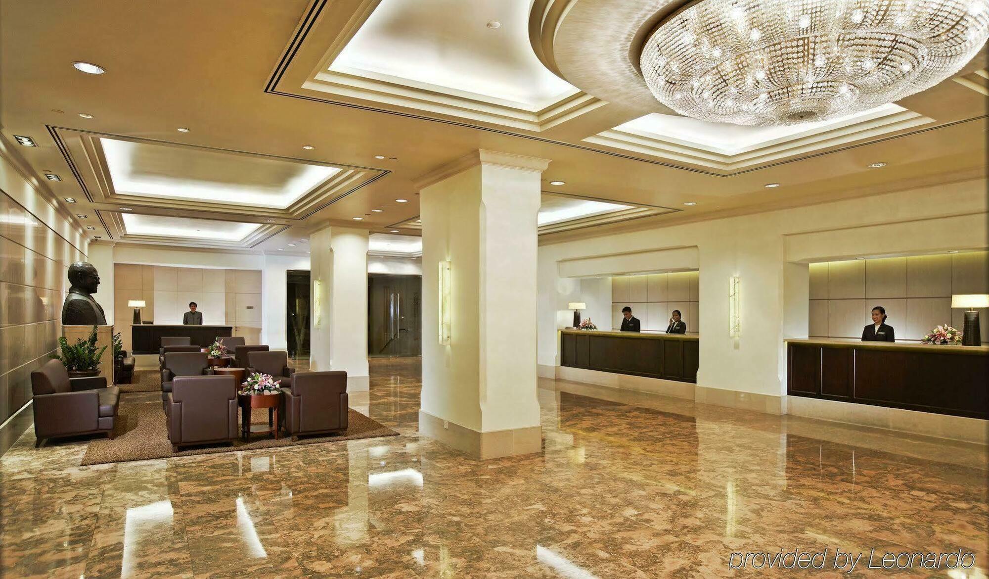York Hotel 4*