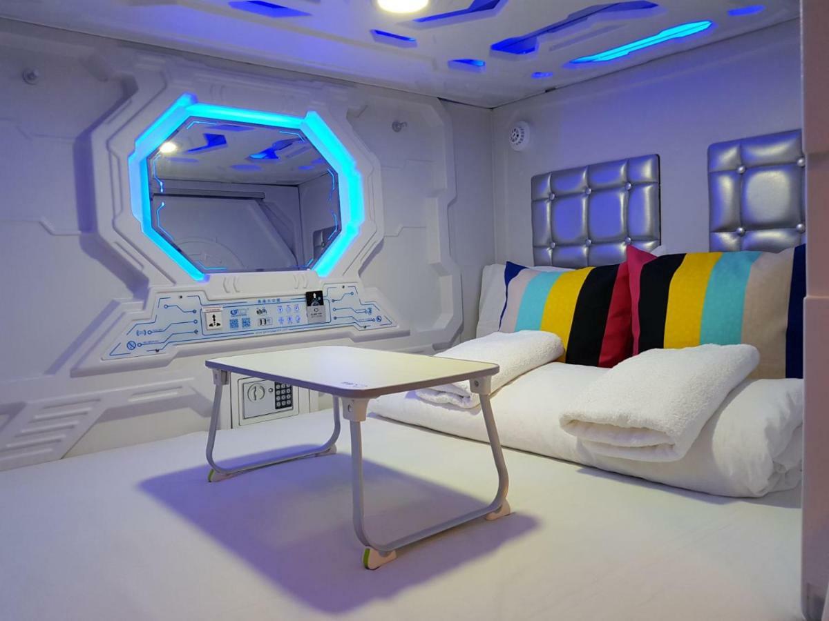 Galaxy Pods @ Chinatown 2*