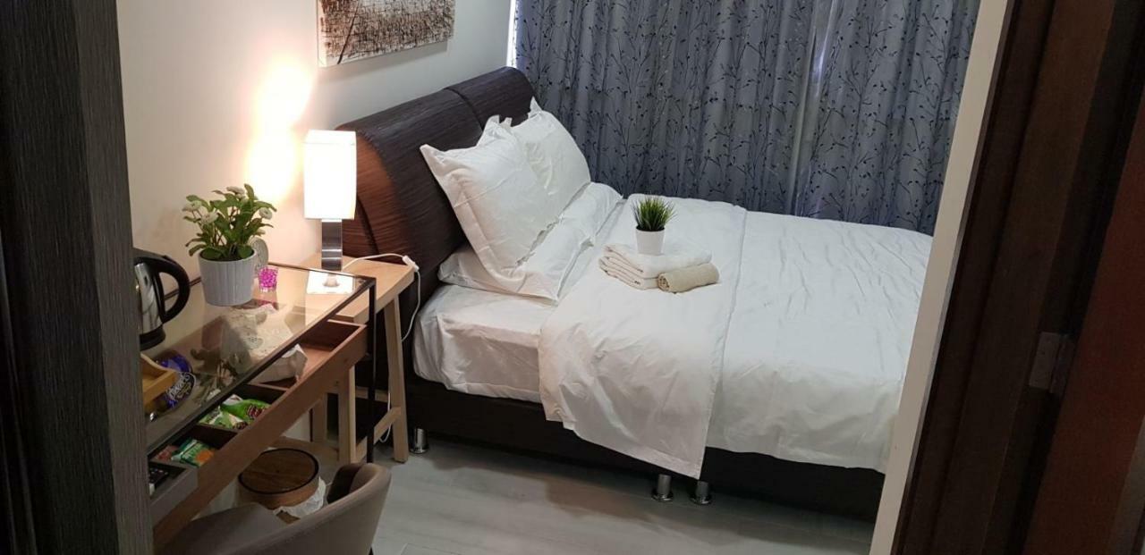 Rest House Homestay Singapore