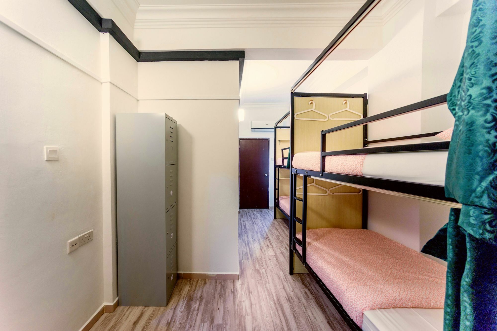 Lodge41 Hostel *