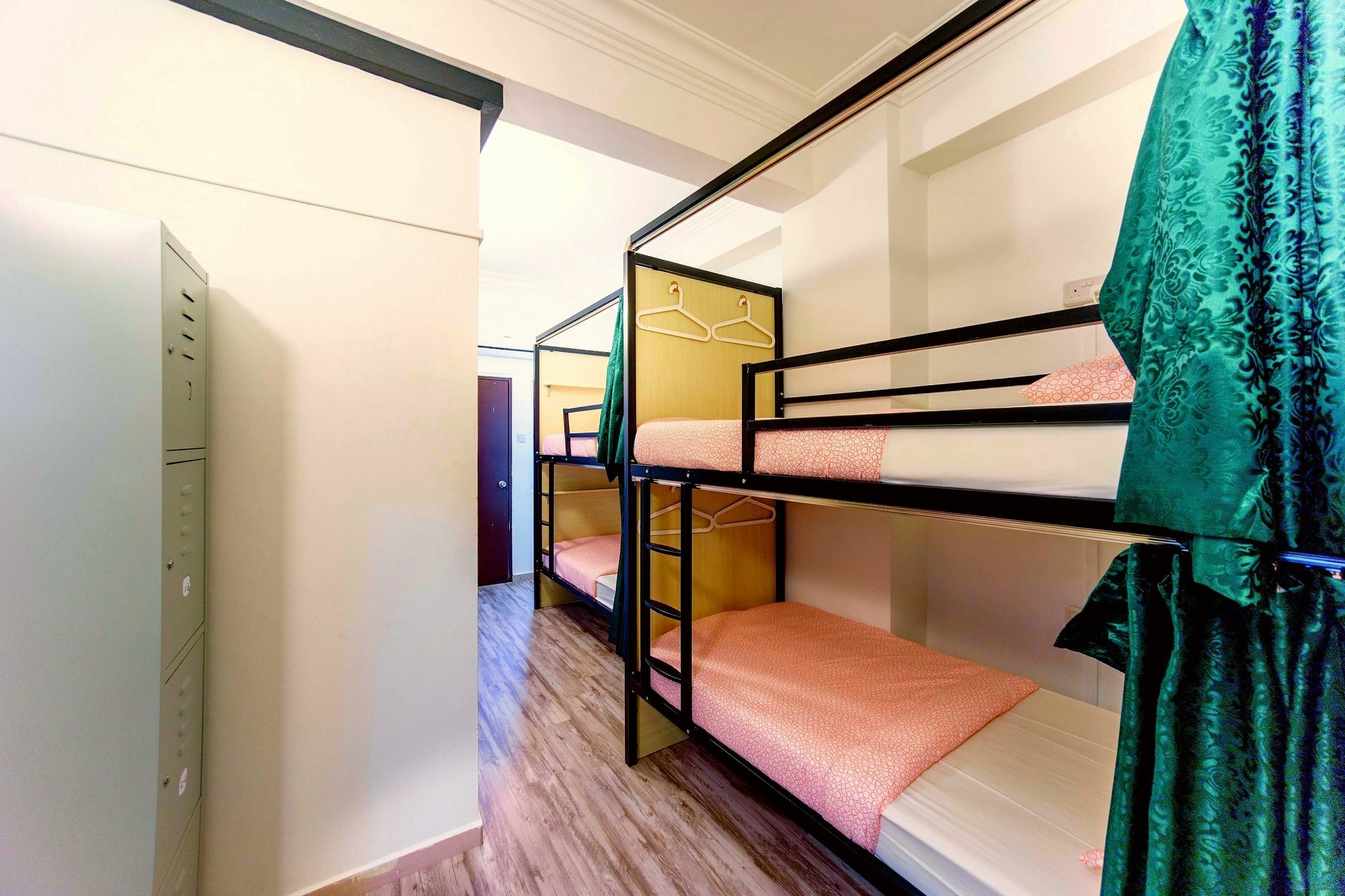 Hostel Lodge41 *