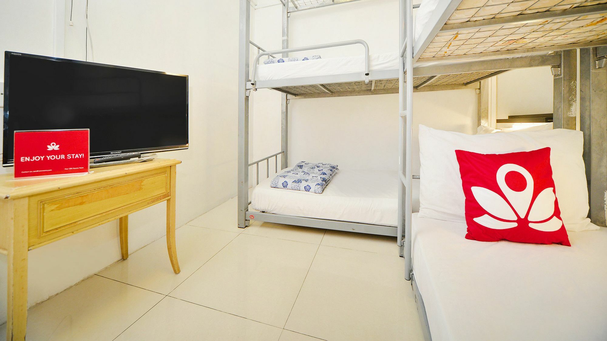 Zen Kallang Hostel Singapore