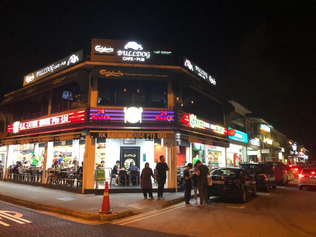 Rest House * Singapore