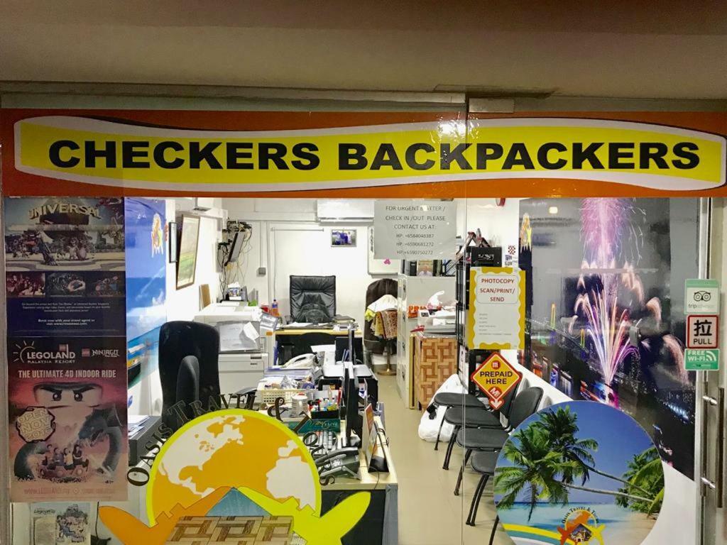 Checkers Backpackers * Singapore