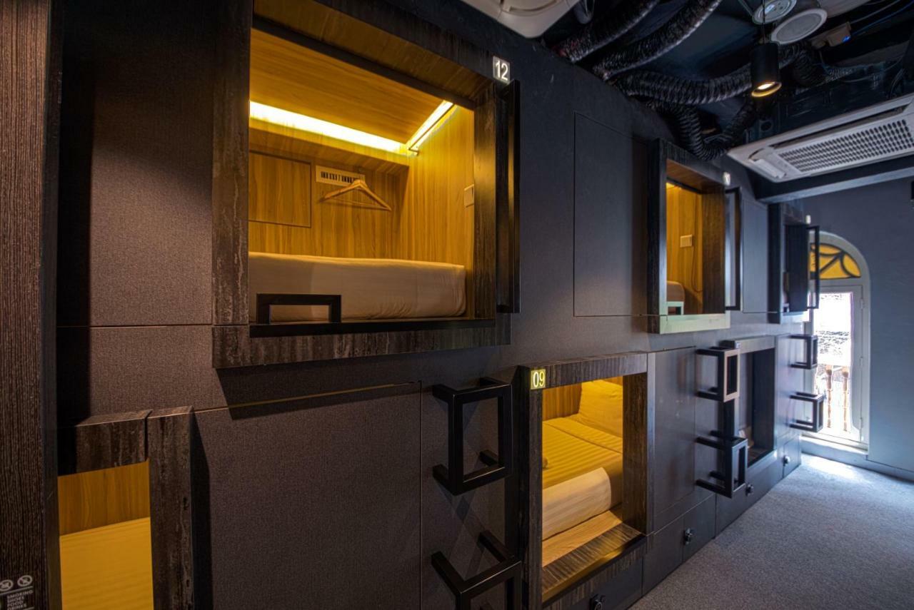 Cube Boutique Capsule At Chinatown Capsule hotel