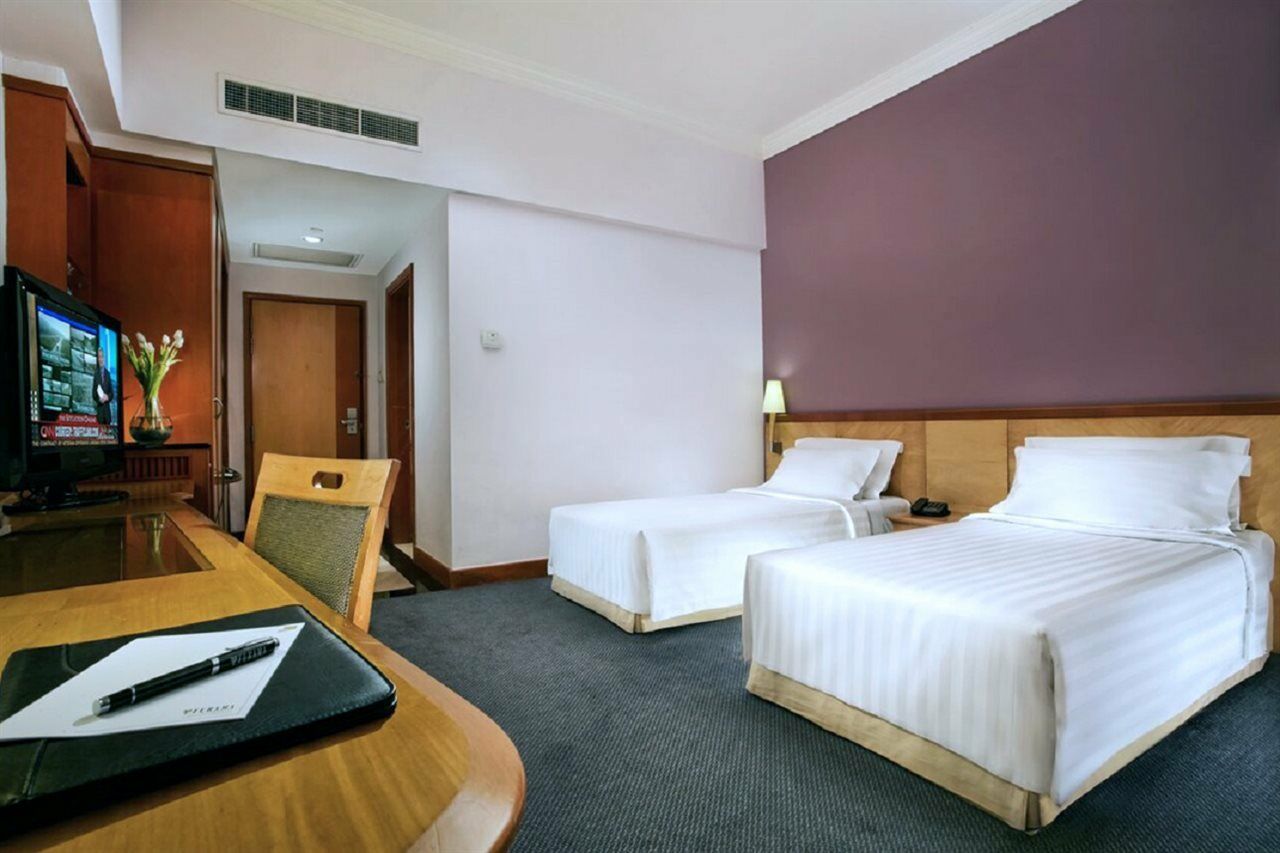 Furama Riverfront 4* Singapore