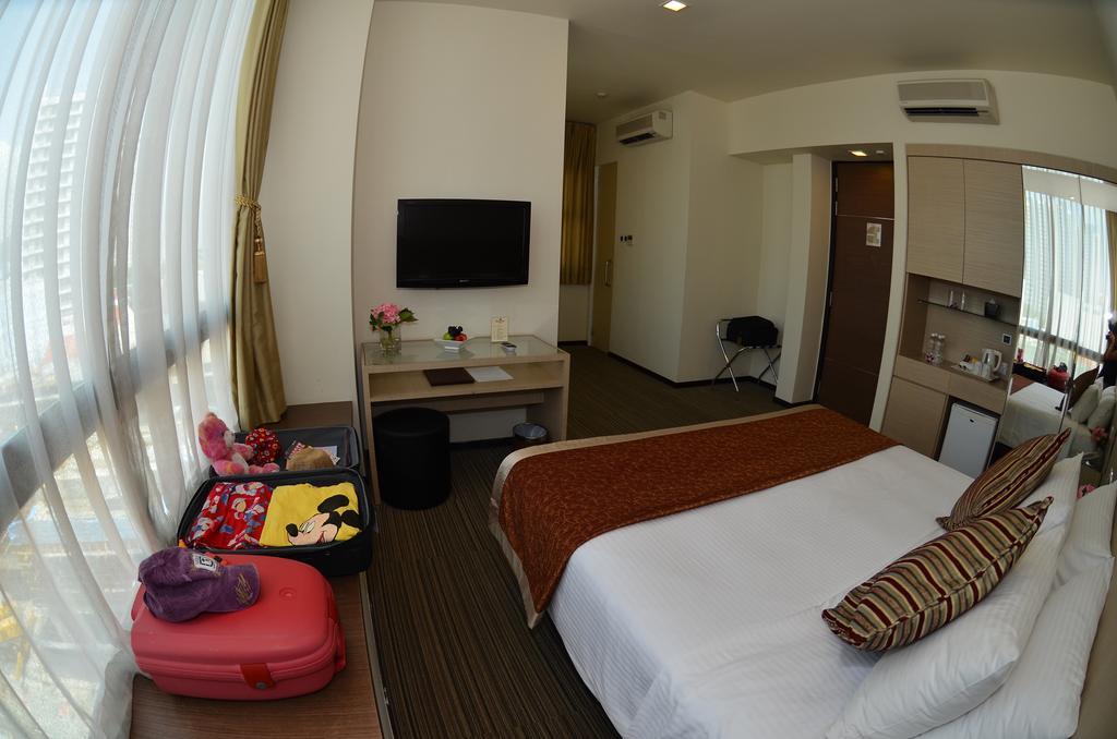 Hotel Aqueen Lavender Singapore