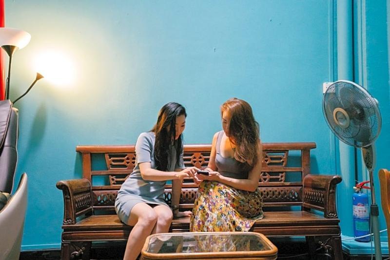 Capsule hotel Draper Startup House For Entrepreneurs