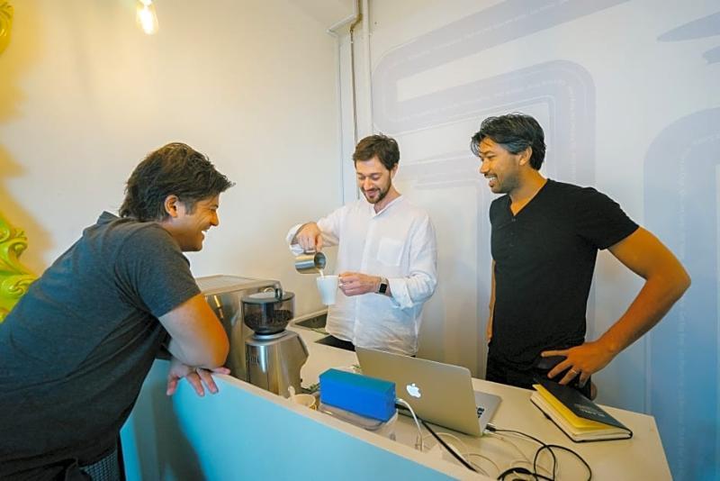 Capsule hotel Draper Startup House For Entrepreneurs