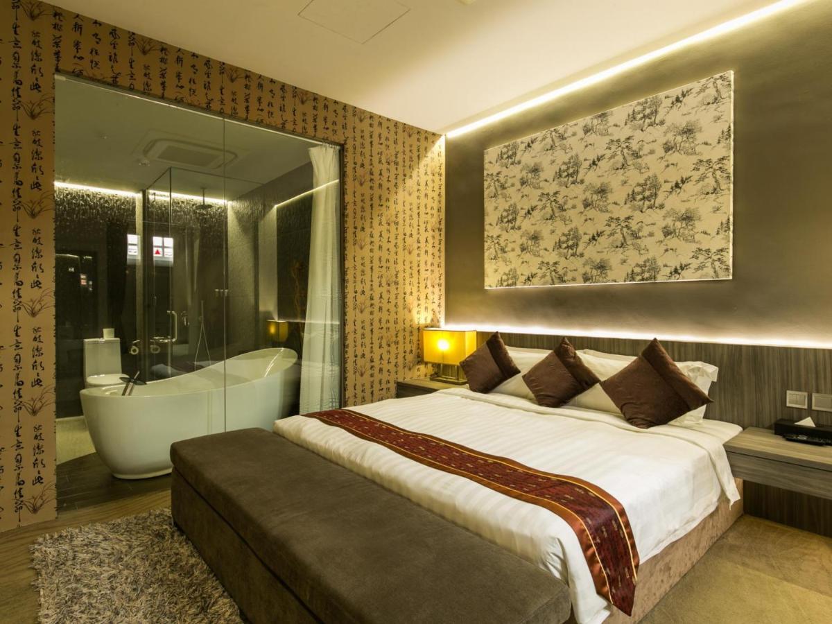 Hotel Bliss 3*