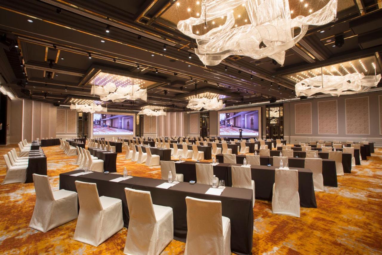 Orchard 5* Singapore
