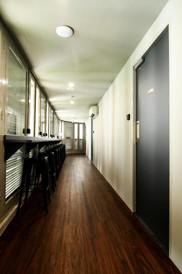 Wink At Mccallum Street Capsule hotel