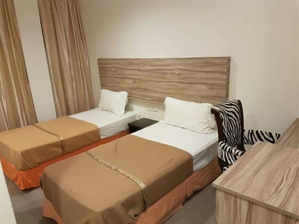 Hotel Reddoorz Plus @ Victoria Street Singapore