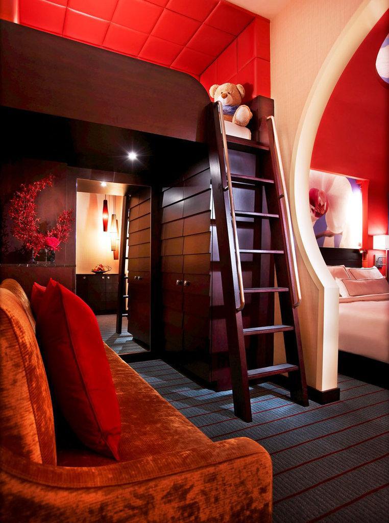 World Sentosa - Festive 5*