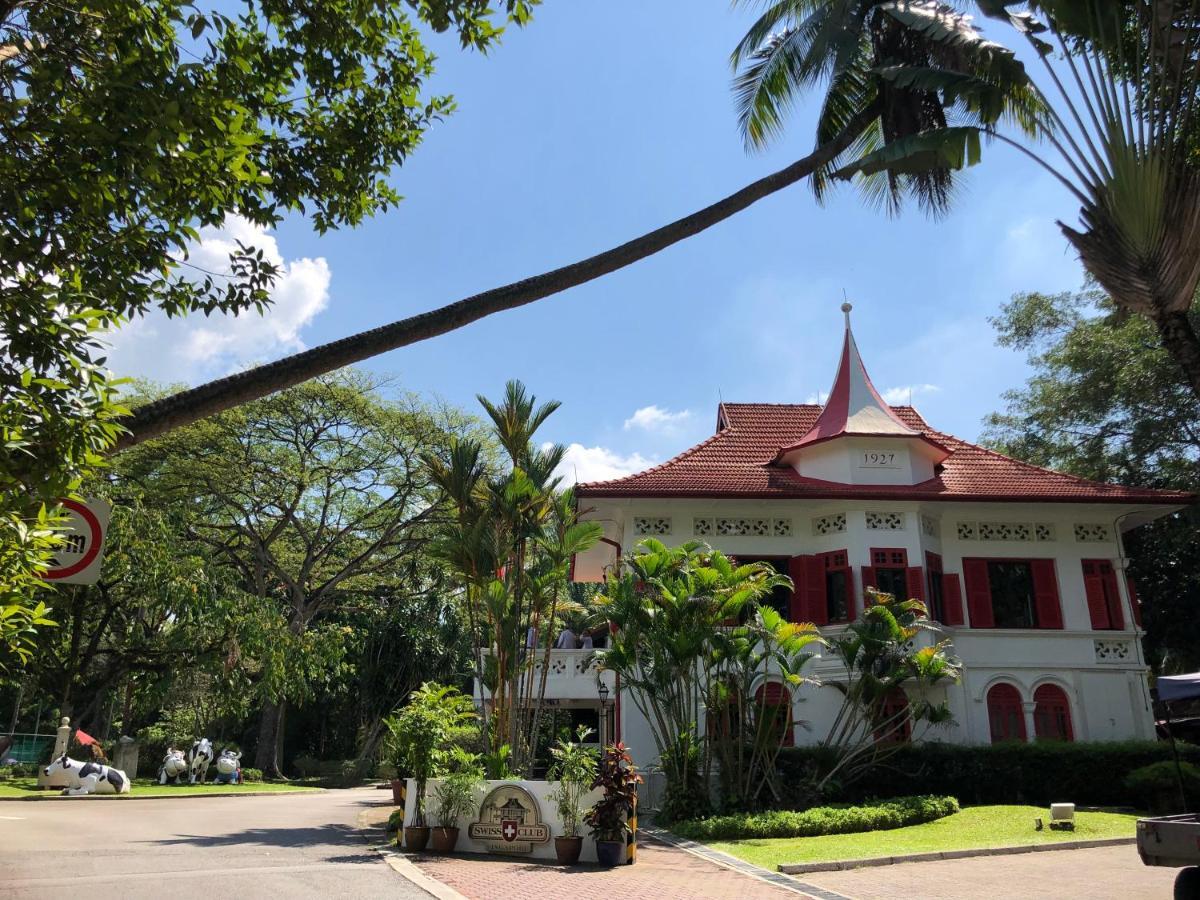 Resor Swiss Club Guesthouse,