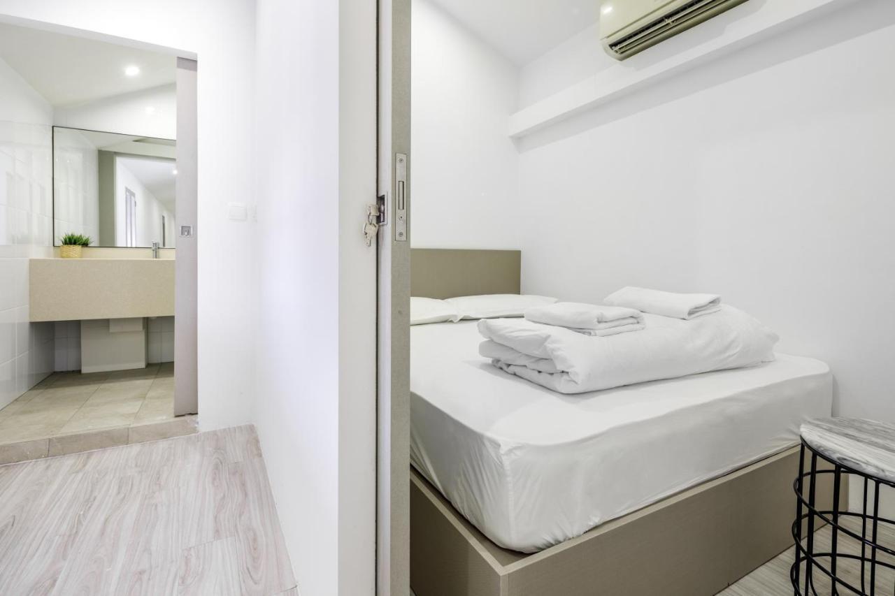 Circular House Capsule hotel