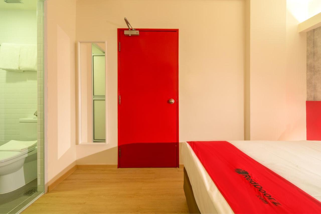 Reddoorz At Geylang Hotel 2*