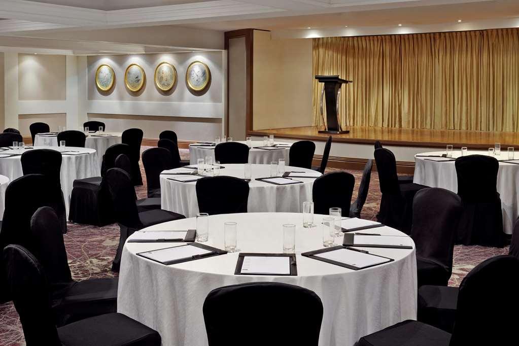 Parkroyal Collection Marina Bay, 5* Singapore