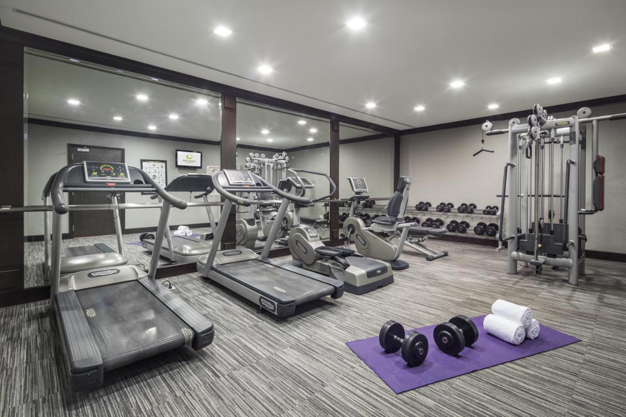 Park Avenue Clemenceau 4*