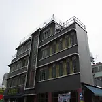 Meriton Hotel