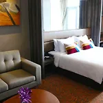 Aqueen Hotel Paya Lebar