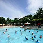 Resorts World Sentosa - Hotel Michael