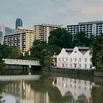 The Warehouse Hotel
