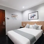 Harbour Ville Hotel - Hamilton
