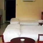 Breezee Room At Resort