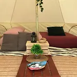 Glamping Kaki - Medium Bell Tent