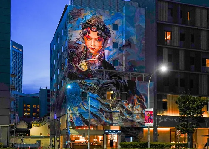 St Signature Bugis Middle