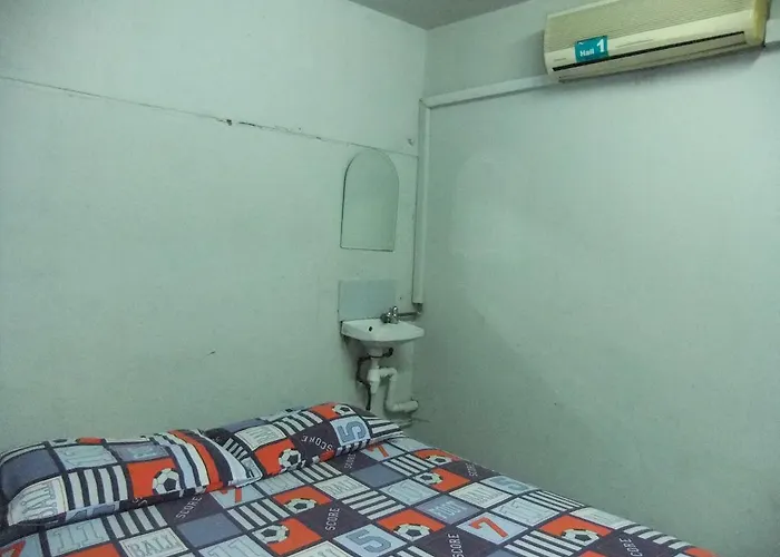 Hawaii Hostel