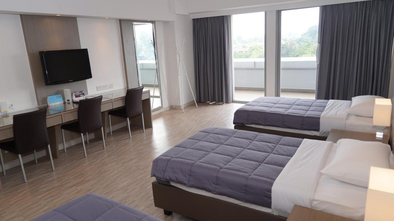 Hotel Relc International 4*
