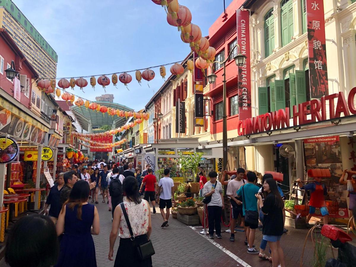 Beat Arts At Chinatown Hostel Singapore