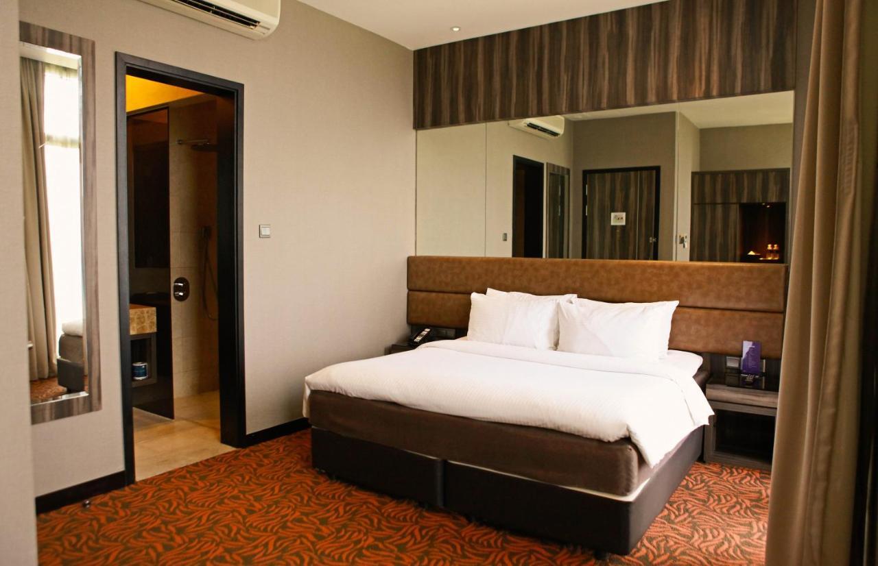 Aqueen Paya Lebar Hotel Singapore