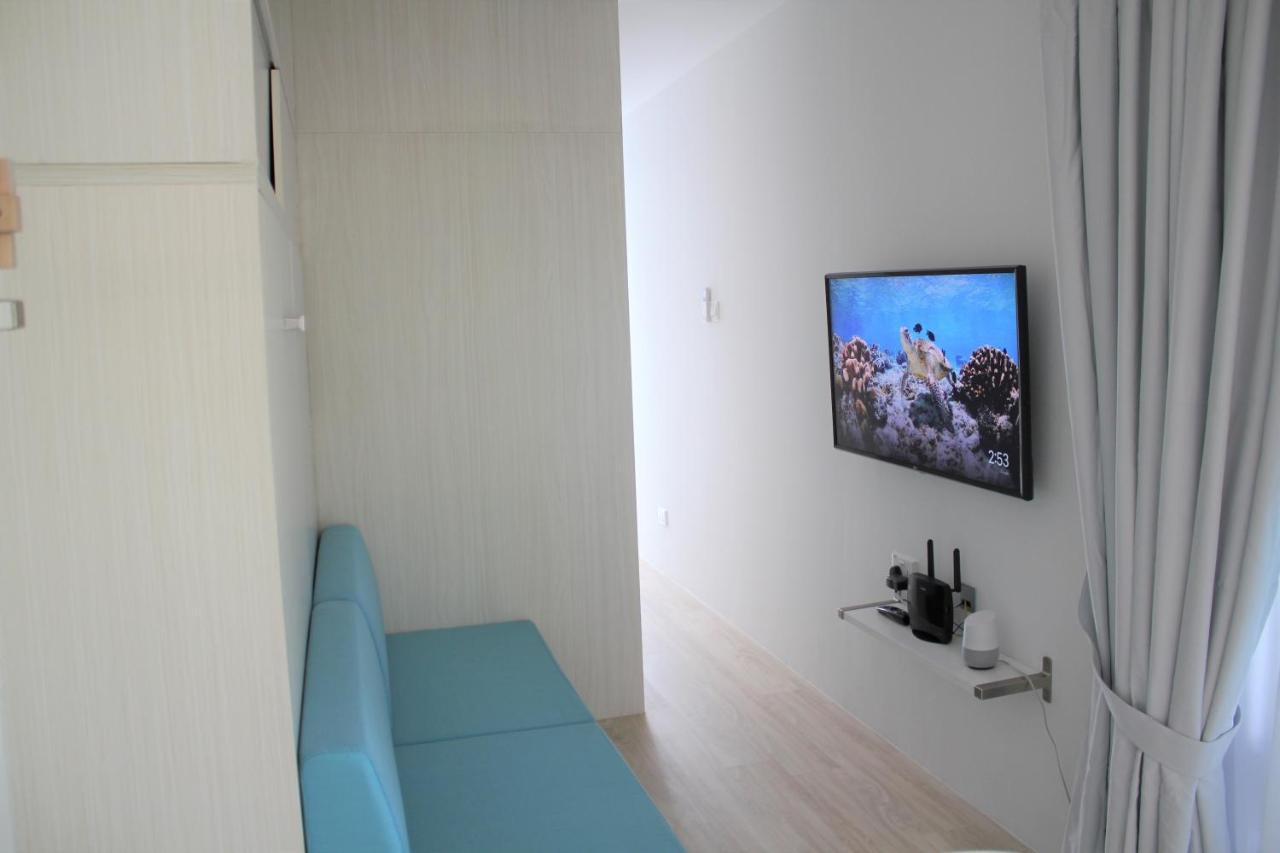 Hotel Shipping Container At Haw Par Singapore