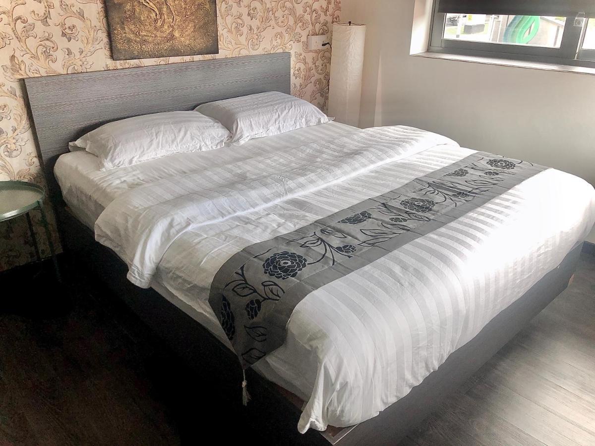 Aparthotel Jjh Serviced Near Serangoon Mrt 2*
