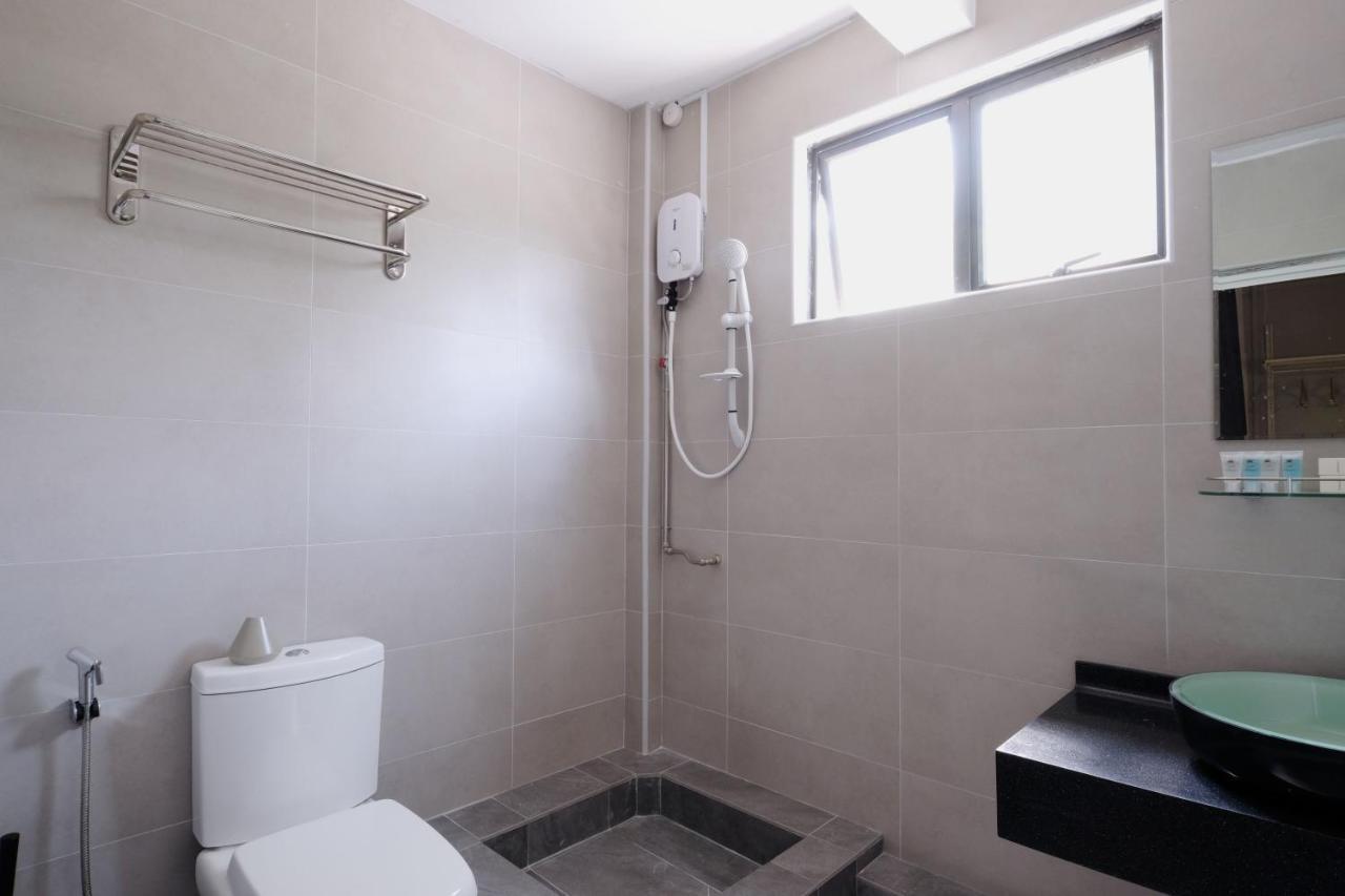 Q Loft At Bedok Hotel 3*