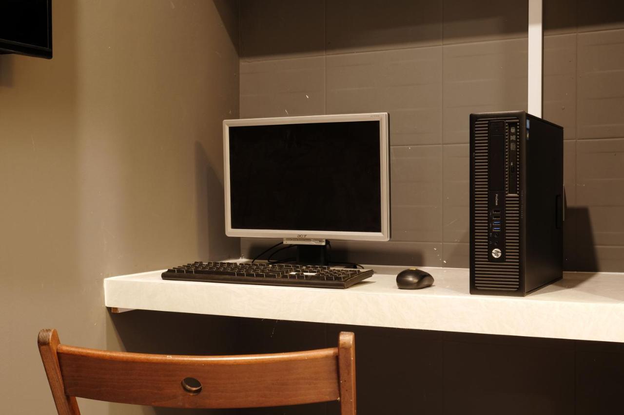 Hotel Q Loft At Bedok 3*