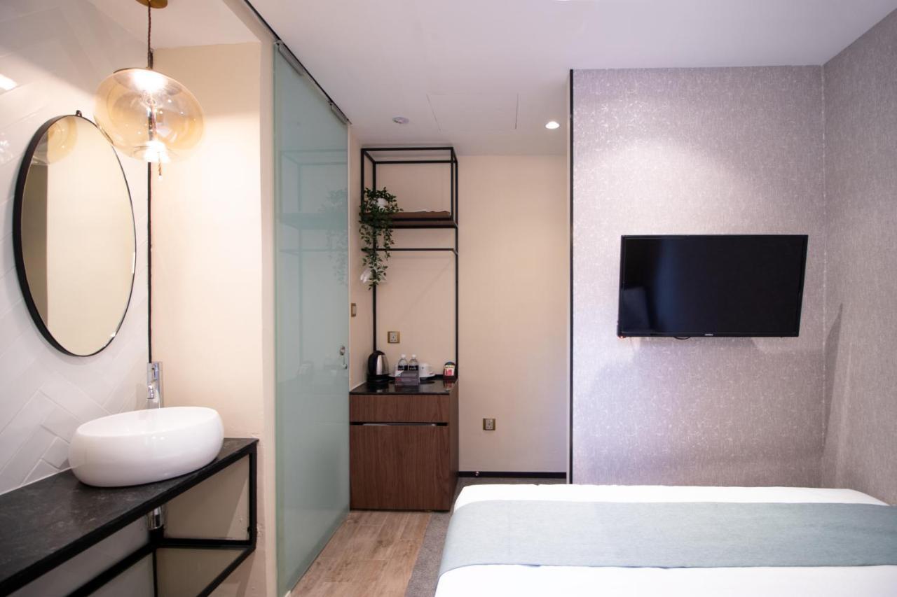 Harbour - Hamilton Hotel 3*