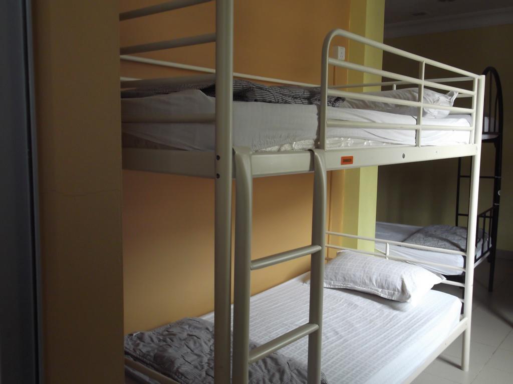 Hostel Phil @ Dickson Singapore