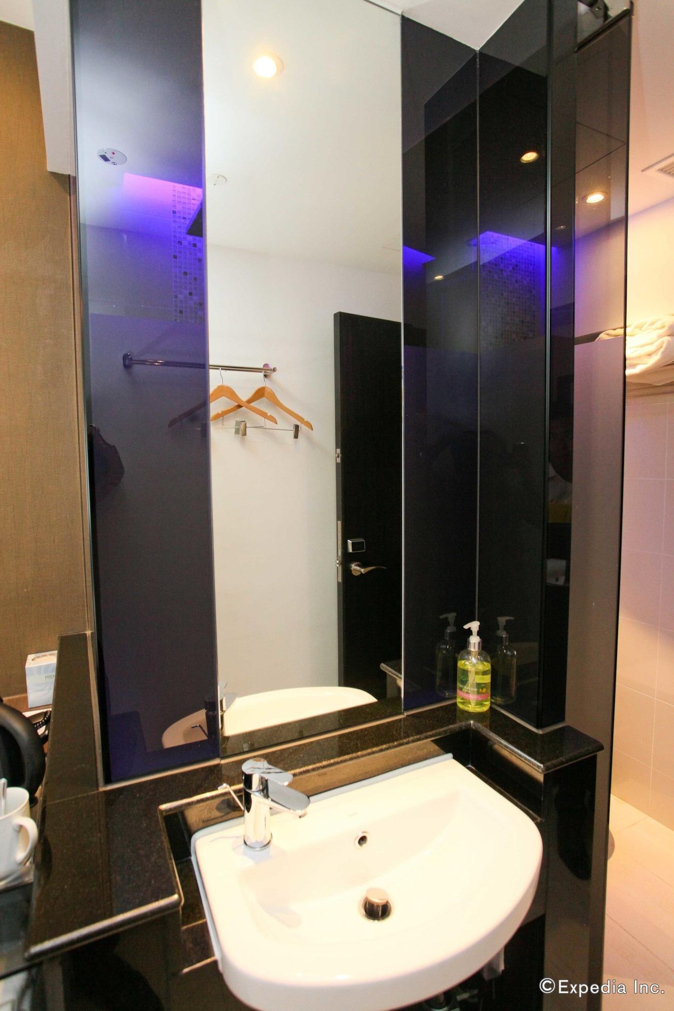 Arton Boutique Singapore