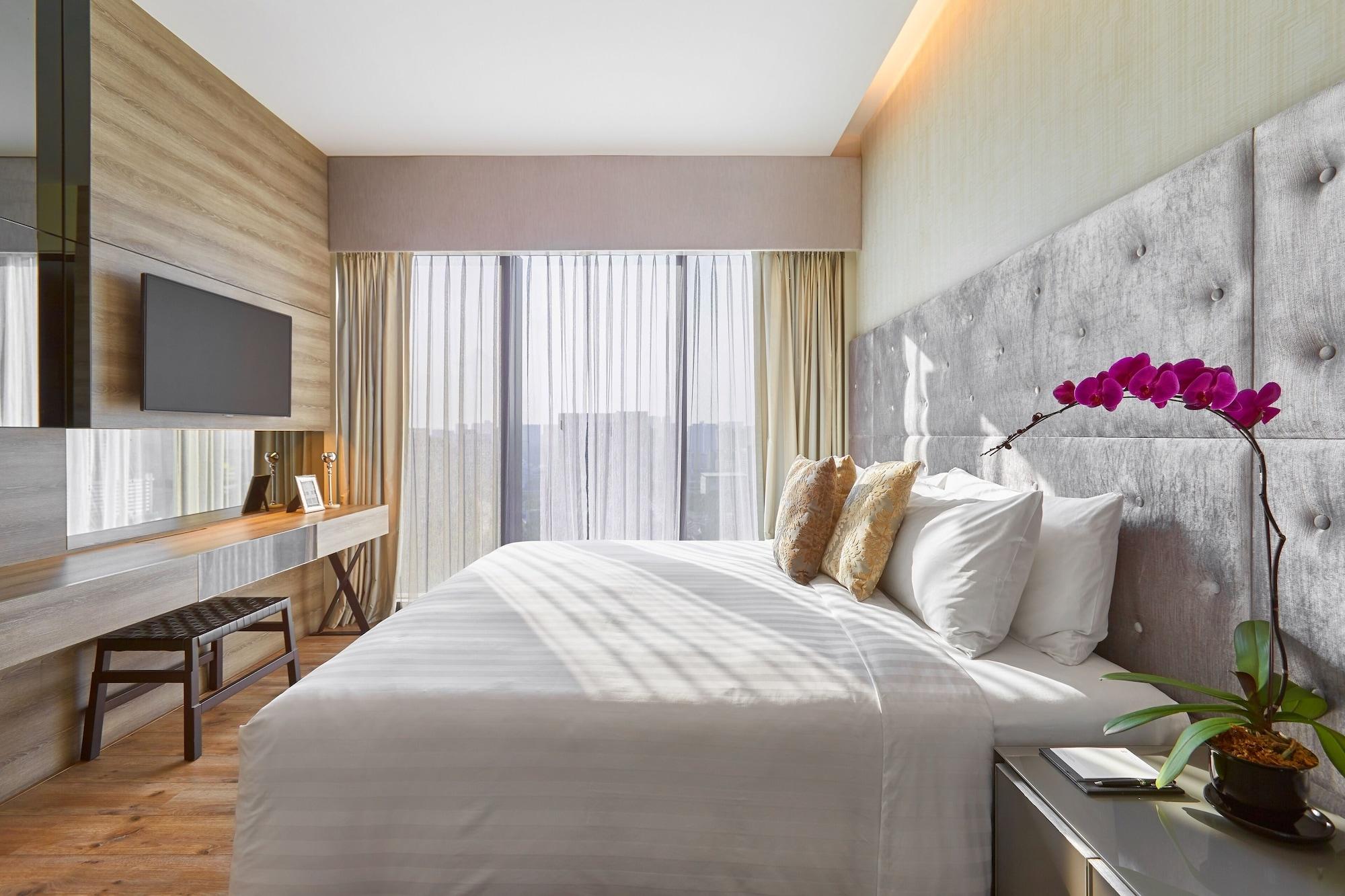 Pan Pacific Serviced Beach Road,