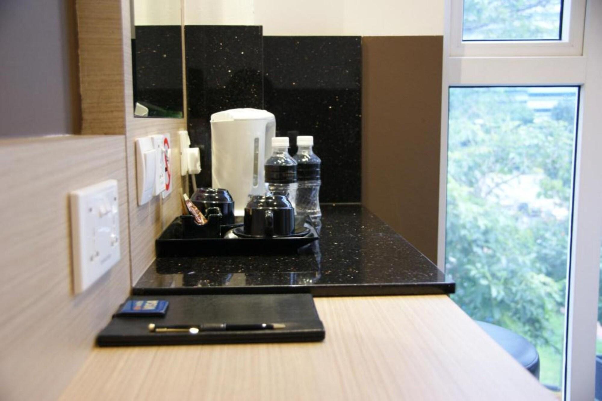 The Snooze At Bugis Hotel 3*